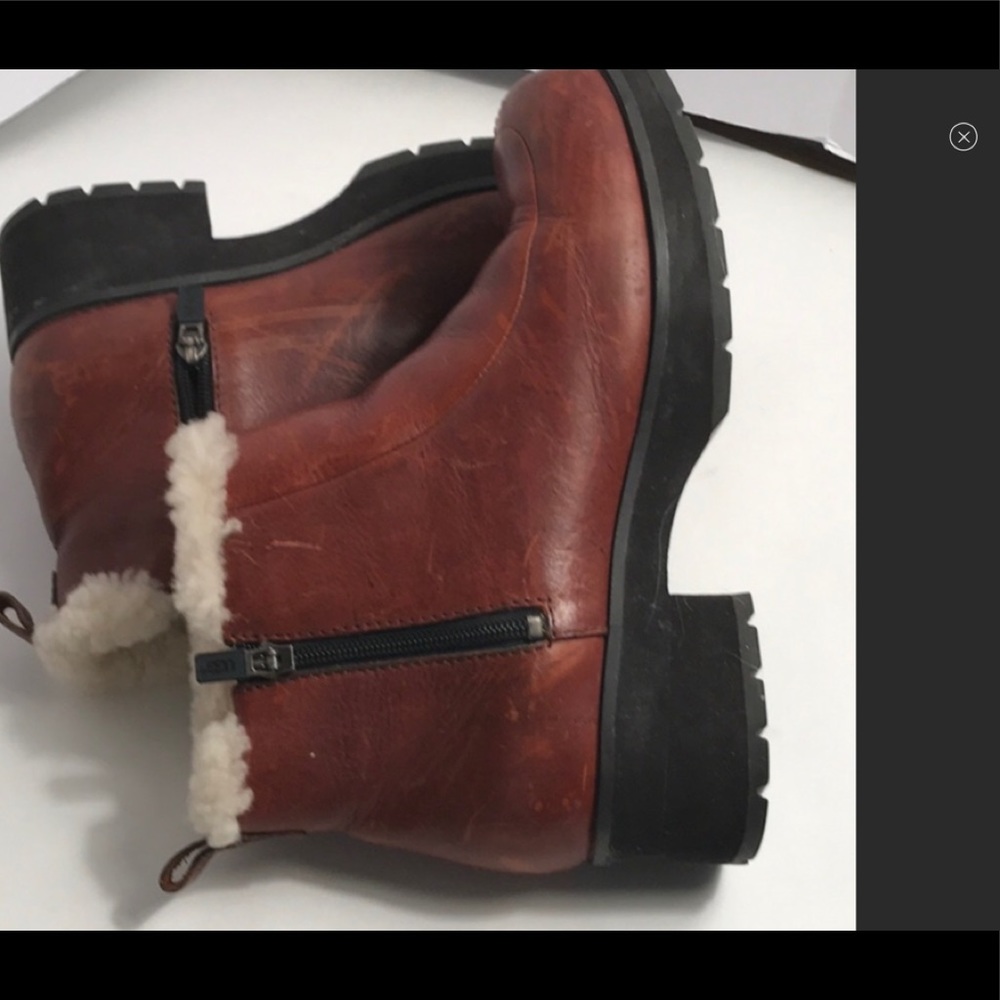 VINTAGE UGG GLOVE LEATHER  ANKLE BOOTS! GORGEOUS HIKING!